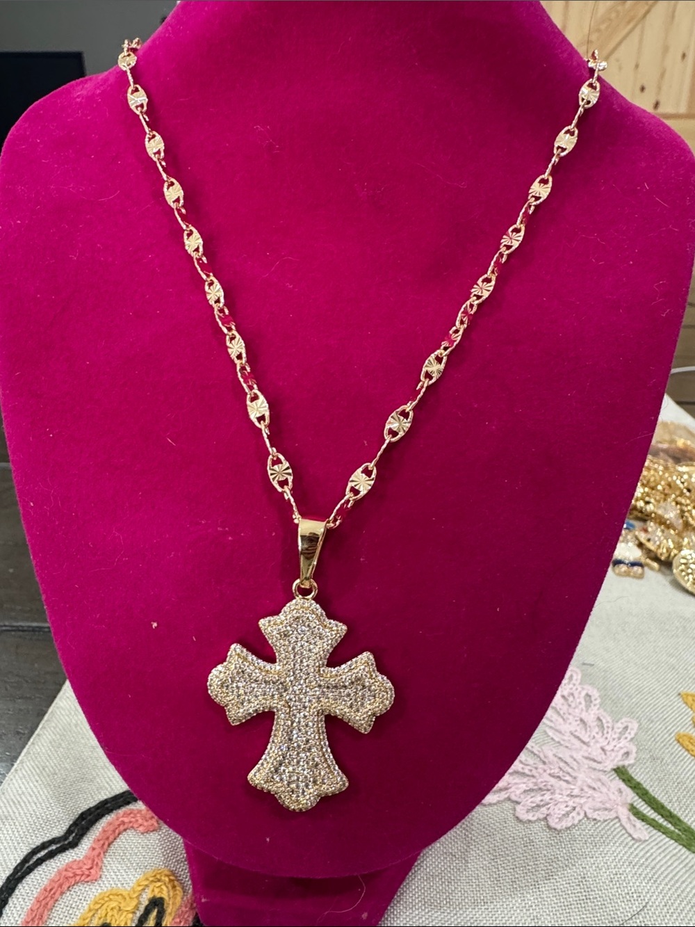 Gold Cross Pendant Necklace - Sparkling Gold Tone Women's Jewelry